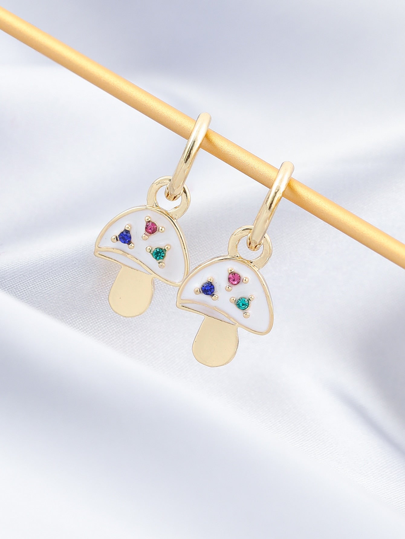 White Mushroom Drop Earrings Cartoon Art Women Party Jewelry Ear Fashion Pendant