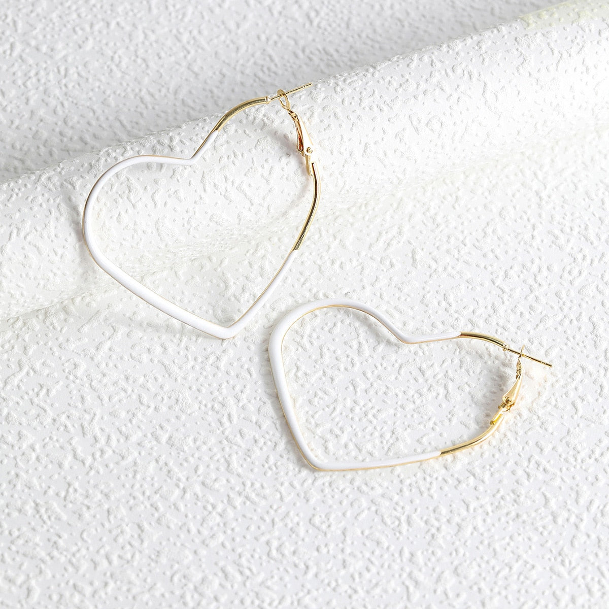 White Heart Hoop Earrings Cartoon Ear Pendants Accessories Women Jewelry