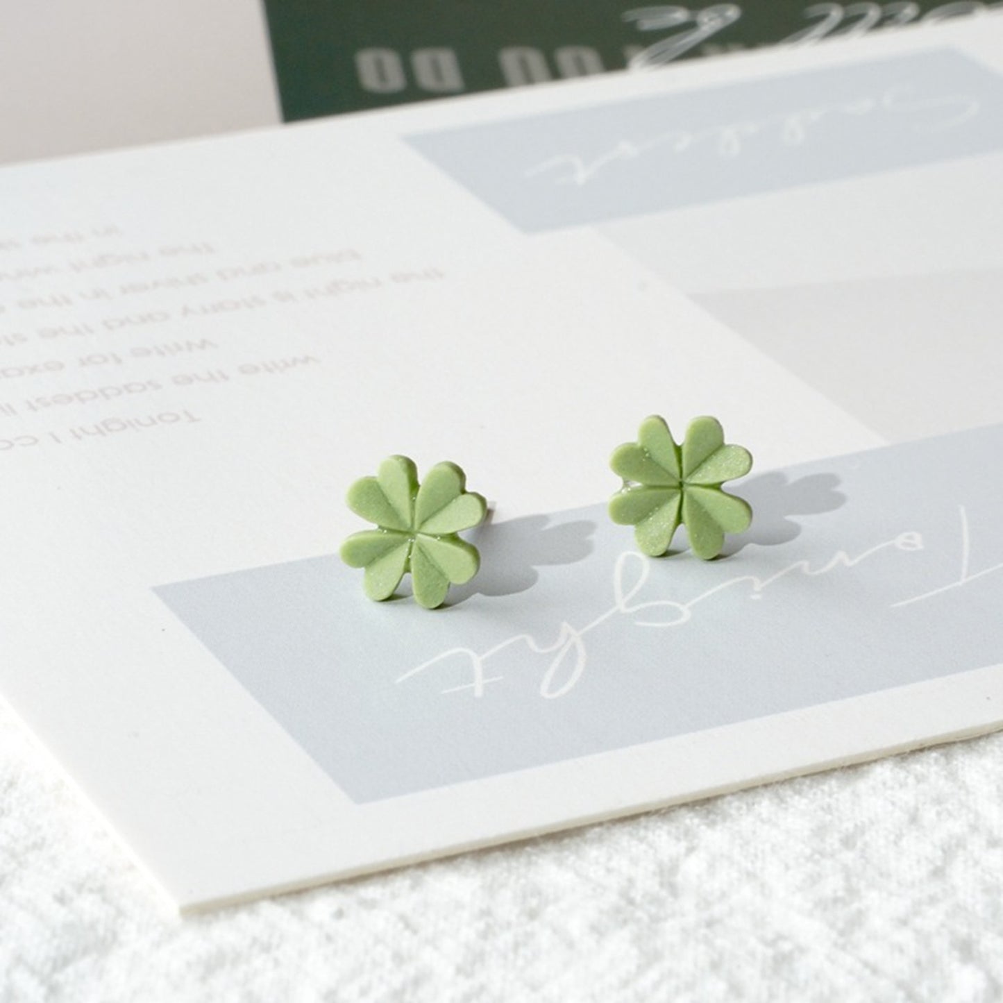 1 Pair Green Flower Fashion Women Stud Earrings Creative Art Earring Jewelry