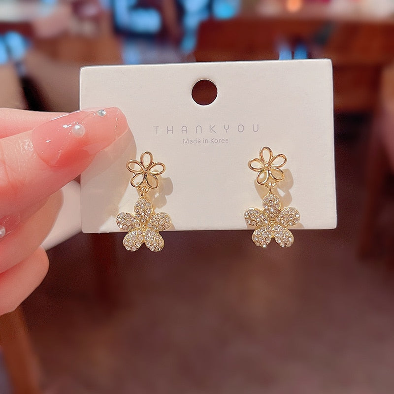 Two Flower Dangle Earrings Women Party Wedding Jewelry Dangle Gifts Earrings