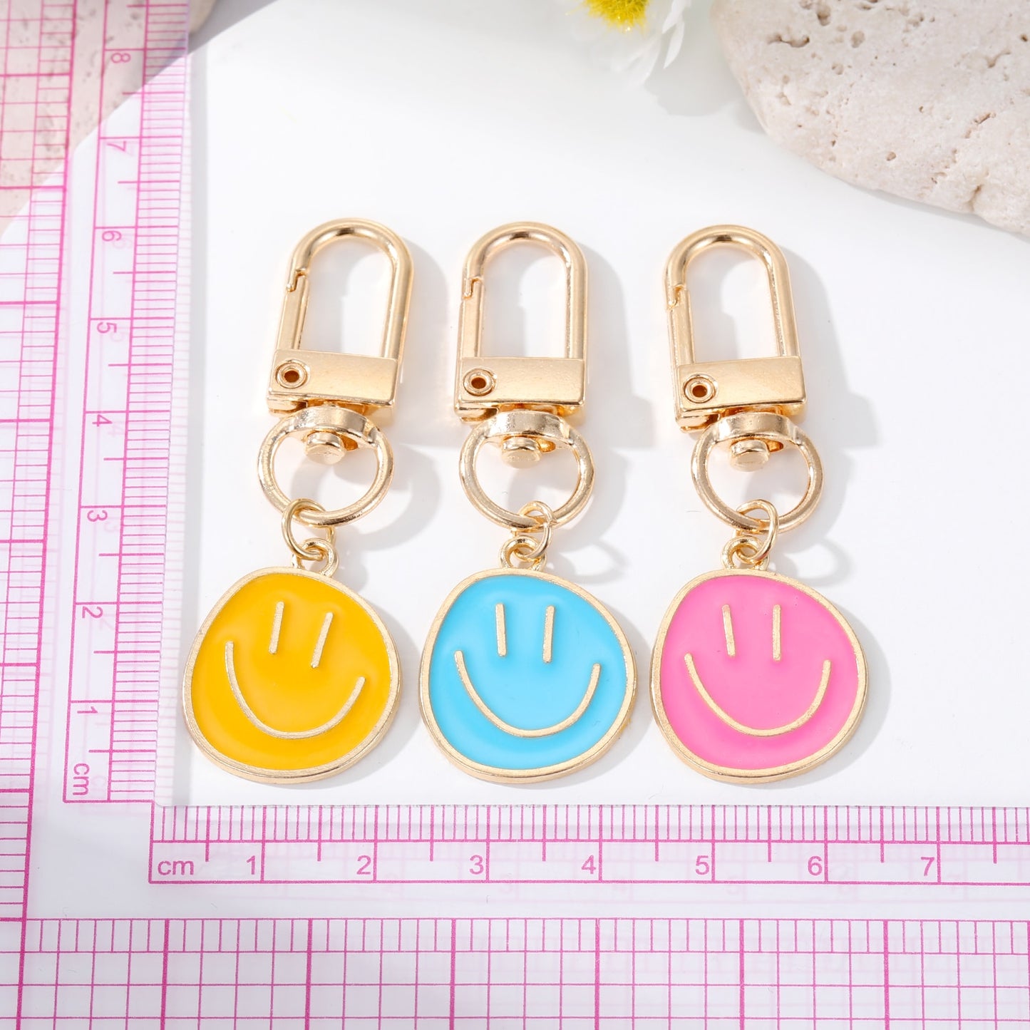 7 Styles Round Smile Face Keychain Key Ring For Women Gift Fashion Cartoon Bag