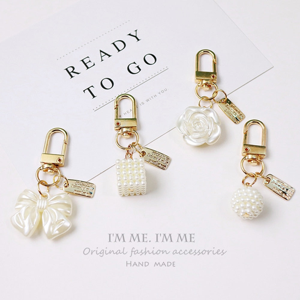 4 Styles White Rose Bowknot Keychain for Women Girls Car Key Holder Pearl Tassel