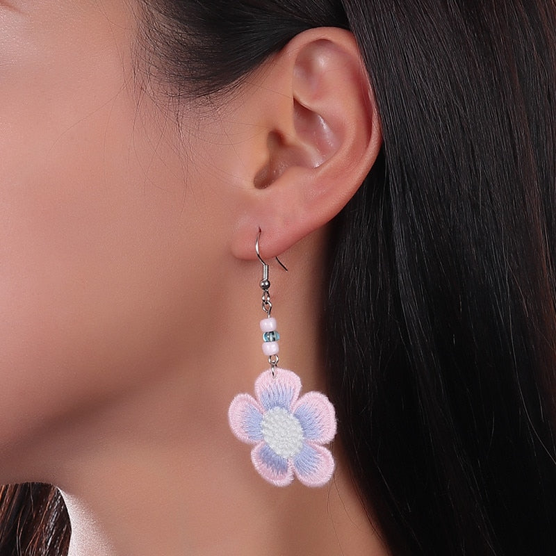 Knitted Pastel Flower Dangle Drop Earrings Women Charms Earring Fashion Creative