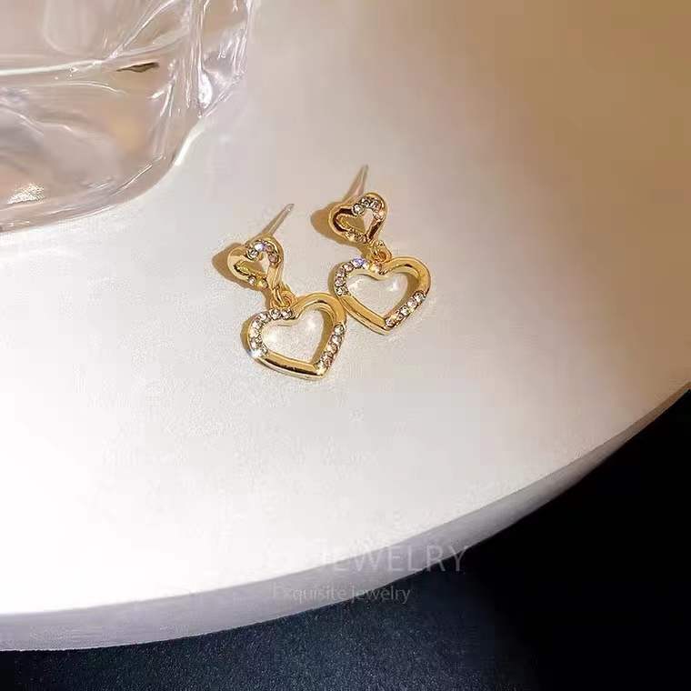 Cute Heart Charm Drop Earrings Women Party Wedding Jewelry Dangle Gifts Earrings
