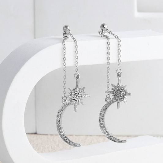 Silvery Moon Pendant Dangle Earrings for Fashion Stylish Jewelry Drop Earrings