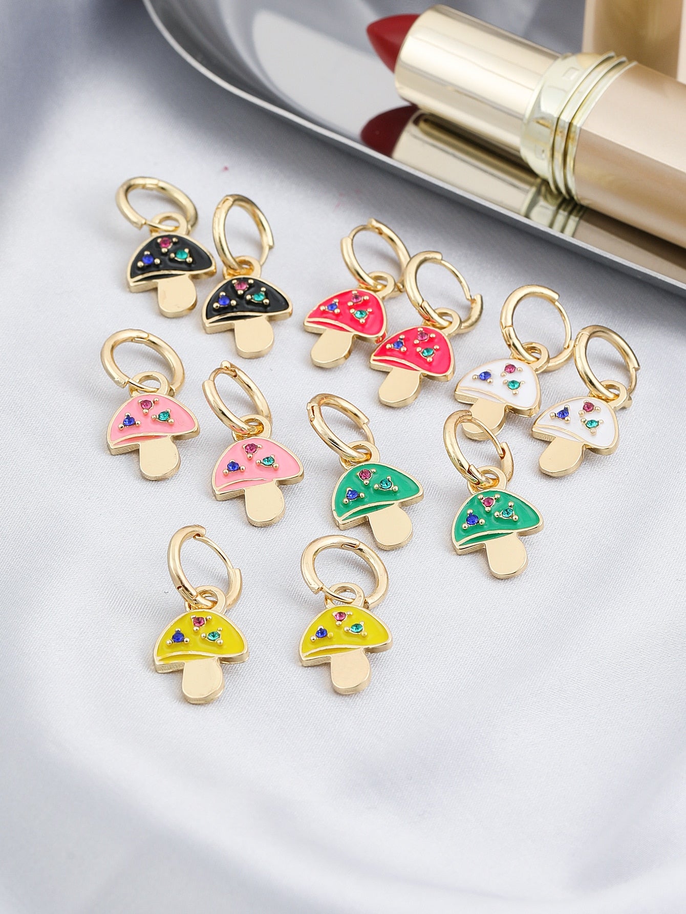 White Mushroom Drop Earrings Cartoon Art Women Party Jewelry Ear Fashion Pendant