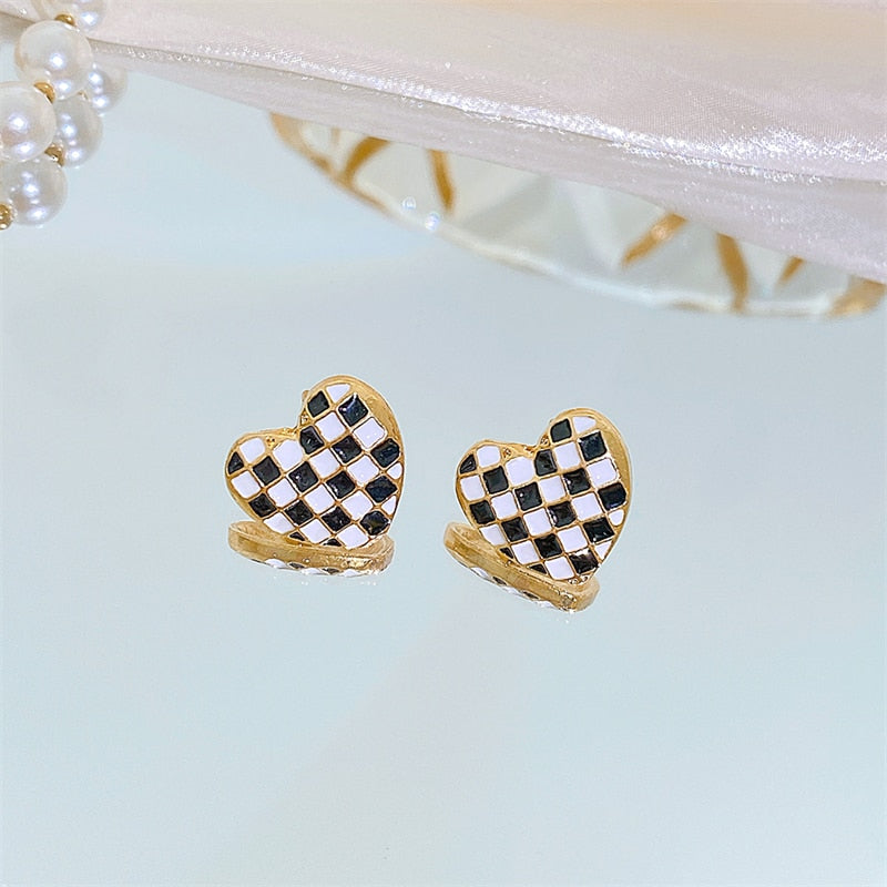 9 Styles Floral Pearl Lady Cute Stud Earrings for Women Jewelry Girls Earrings