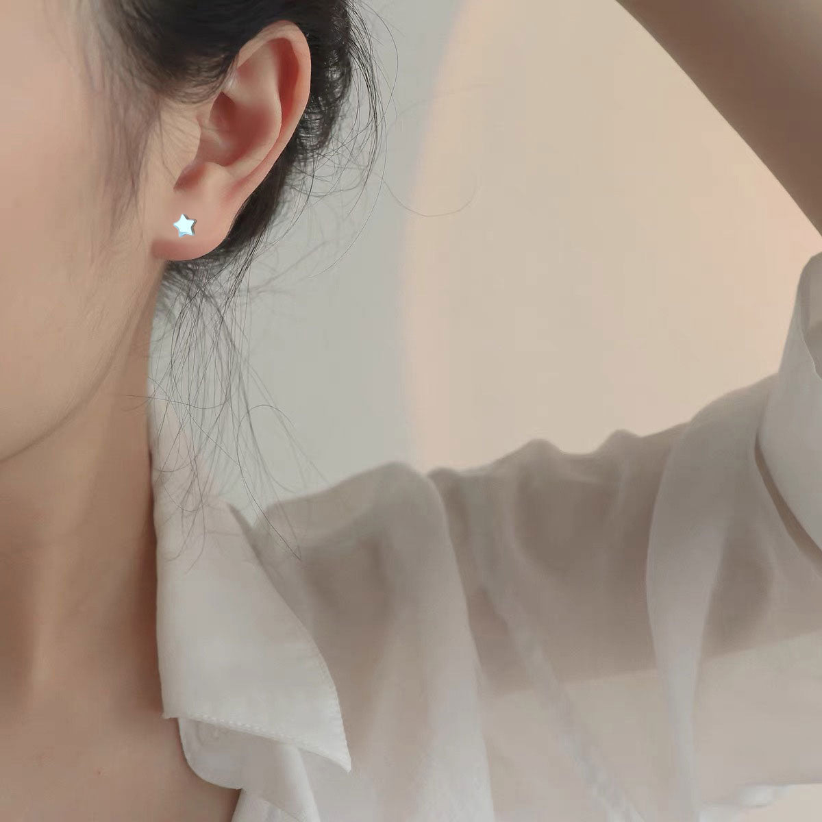 Five-pointed star earrings female small and exquisite Stud earrings Ear Studs