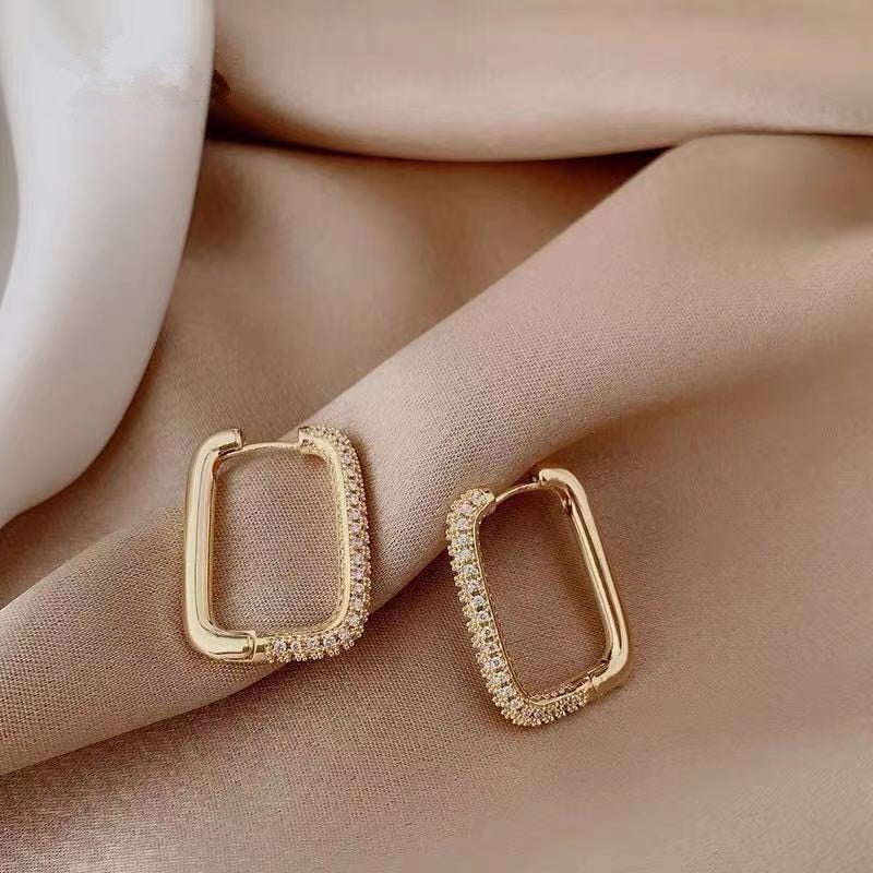 Rhinestone Style Lady Cute Hoop Earrings for Women Jewelry Girls Earrings