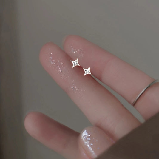 Four Pointed Star Stud Earrings Woman Elegant Earring Fashion Modern Jewelry