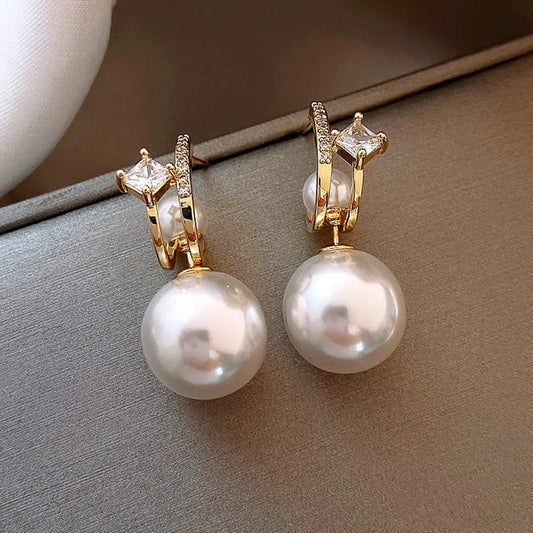 Geometric Detail and Pearl Drop Earrings Women Party Wedding Jewelry Dangle
