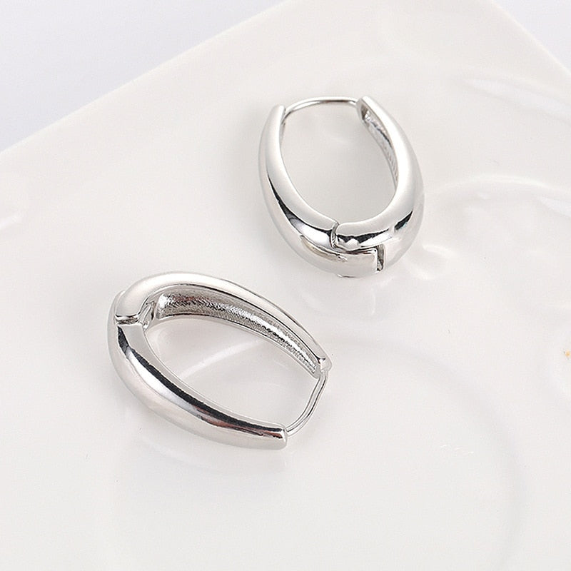 Simple Style Lady Cute Hoop Earrings for Women Jewelry Girls Earrings