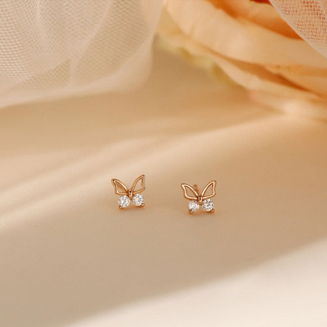 Hollow Butterfly Stud Earrings Woman Elegant Earring Fashion Modern Jewelry Gift