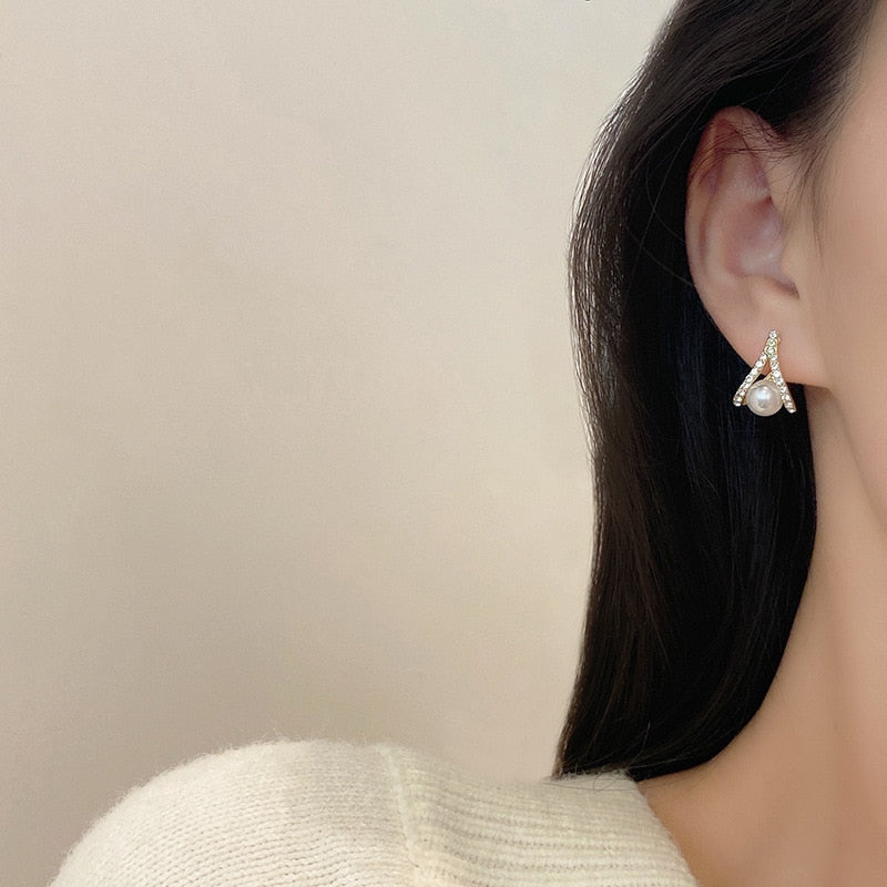 Geometric Shape Simple Imitation Pearl Earrings For Woman Delicate Fashion Ear