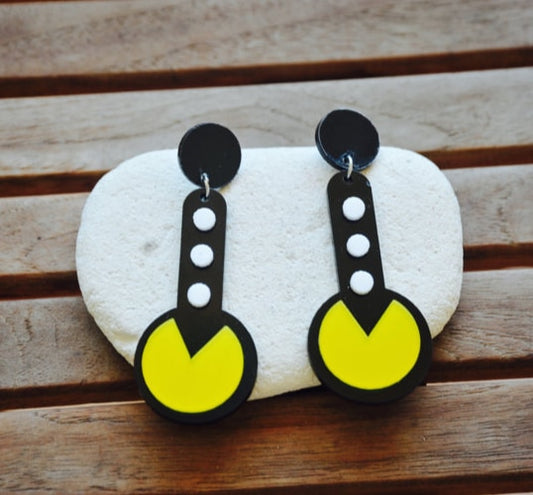 Yellow Geometric Detail Acrylic Drop Earrings Women Travel Fashion Cartoon