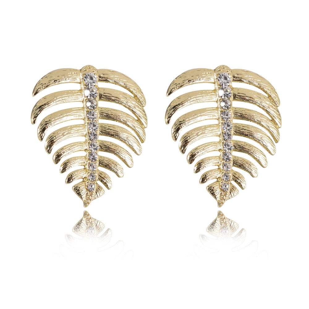 Golod-colored Palm Leaf Fashion Earrings Minimalist Creative Style Ear Studs