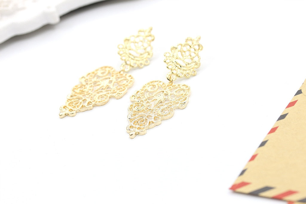 Hollow Out Geometric Pattern Lady Cute Dangle Earrings for Women Jewelry Girls