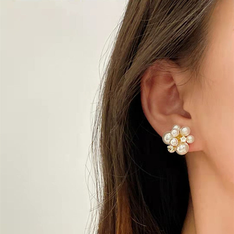 Imitation Pearls Flower Bunch Stud Earrings for Girls Women Stud Jewelry Gift