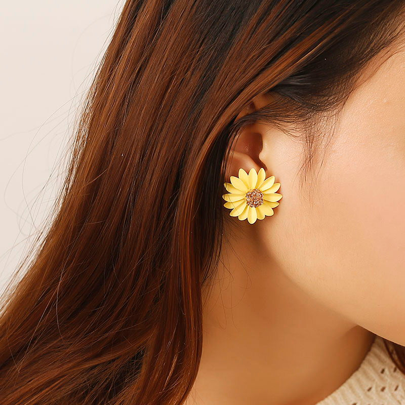 European And American Small Daisy Flower Colorful Earrings