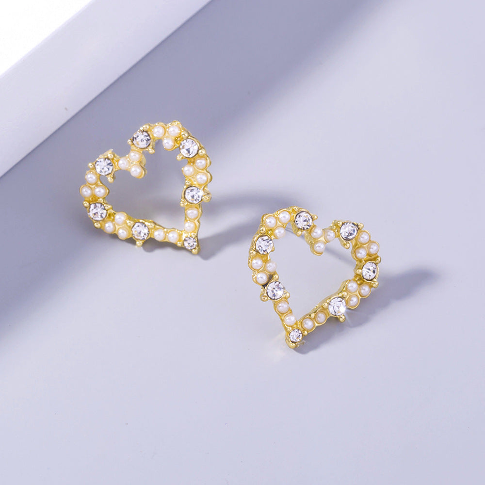 Designed Heart Stud Earrings Women Charm Stud Jewelry Birthday Holiday Gifts