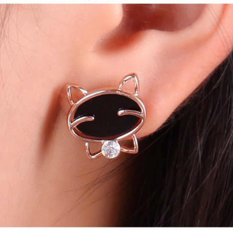 Korean Fashion Pearl Stud Earrings