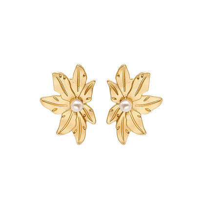 Leaf Design Stud Earrings Accessories Gift Women Girl Fashionable Jewelry