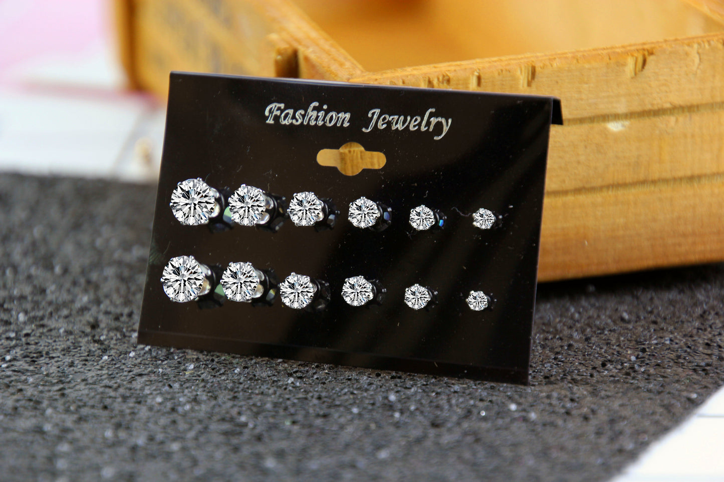 6pairs 6 Sizes Rhinestone Stud Earrings Fashion Women Female Earrings Piercing